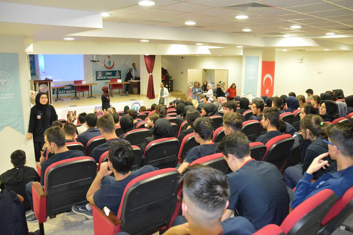  'Dünyada her 6 saniyede bir insan diyabet hastalığından yaşamını kaybediyor' 'Dünyada her 6 saniyede bir insan diyabet hastalığından yaşamını kaybediyor'